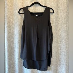 WOMEN'S Old Navy Tank Large